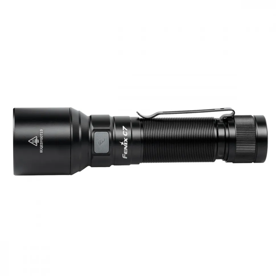 Fenix C7 ladattava taskulamppu