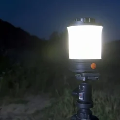 Fenix CL30R ladattava retkilyhty