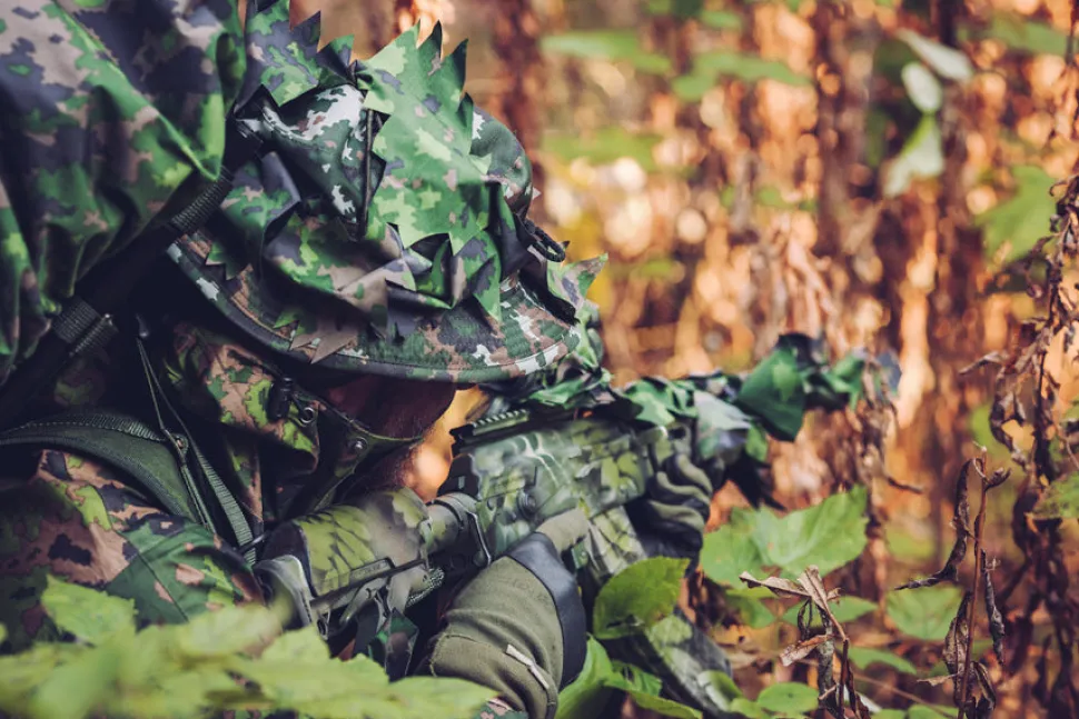Foxa Action Camo sadeasukangas, M05 metsäkuvio, metritavara