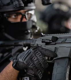 Mechanix M-Pact hanskat