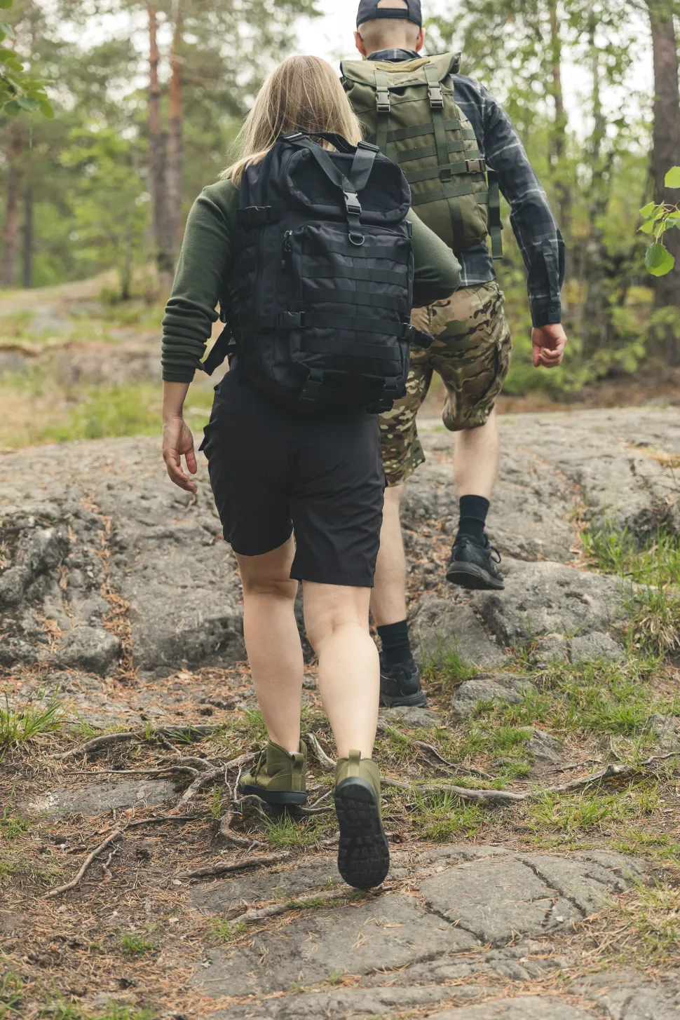 Särmä iso rynnäkköreppu
