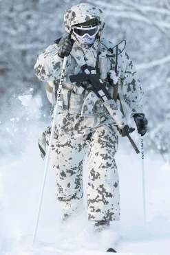 Särmä TST L7 Naamioanorakki