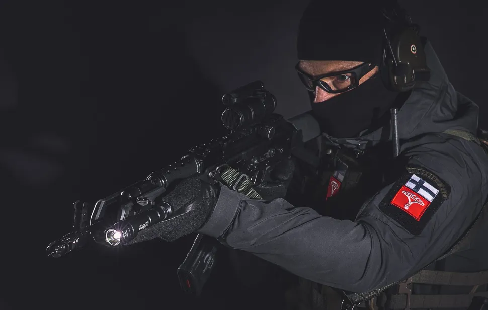 SureFire M600U Scout Light asevalo, 1000 lm