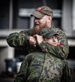 Varusteleka Jääkäripuukko 140 harjoitusveitsi