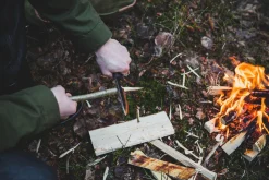 Varusteleka Jääkäripuukko 140, hiiliteräs