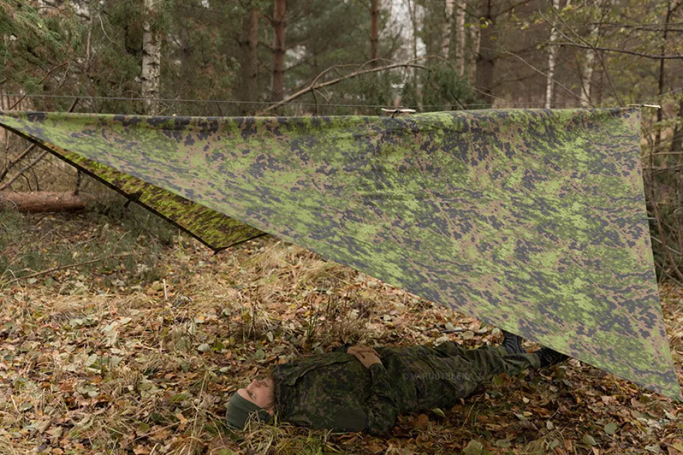 Varusteleka laavukangas