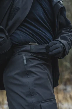 Varusteleka L6 Hardshell-kuorihousut