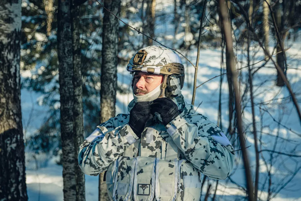 Varusteleka L2 paksu putkikauluri, merinovillaa