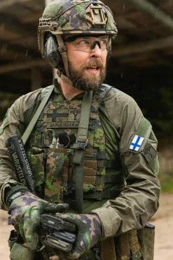 Varusteleka 3X Lippaan etupaneeli